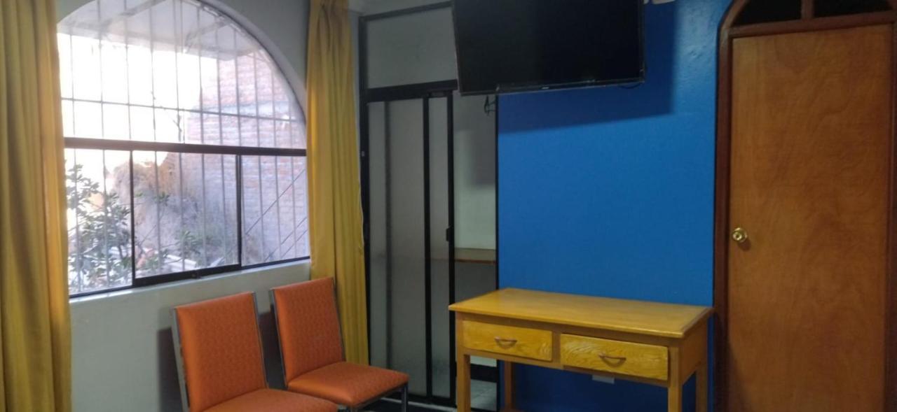 Hospedaje Karol Hotel Ayacucho Buitenkant foto