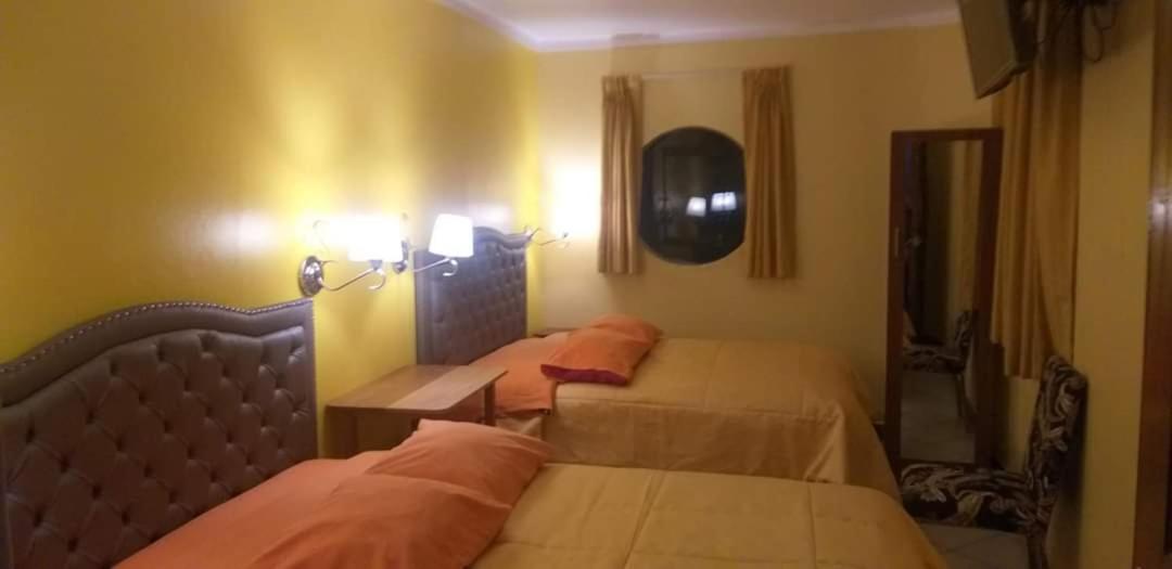 Hospedaje Karol Hotel Ayacucho Buitenkant foto